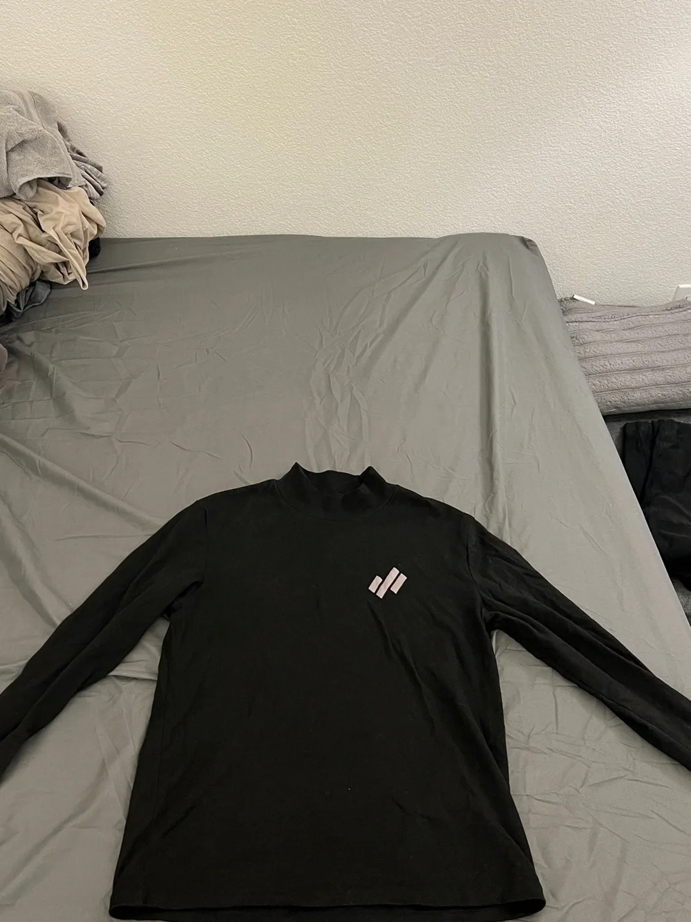 MINISO Men’s Black Fleece-Lined Mock Neck Thermal Long Sleeve Shirt Size M